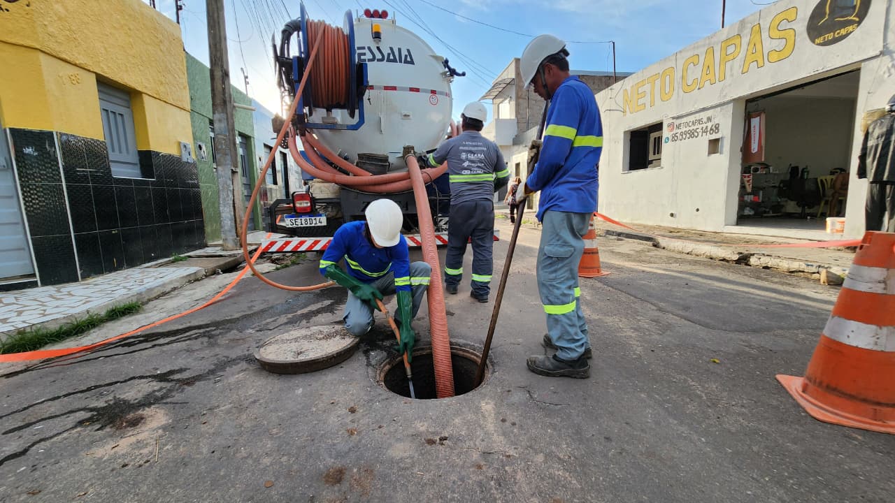 Cariri: Cagece e Ambiental Ceará realizam manutenções preventivas em mais de 60 km de rede de esgoto